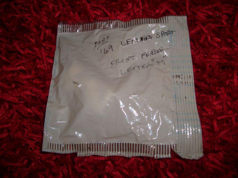 1969 pontiac nos lemans front fender letter m script