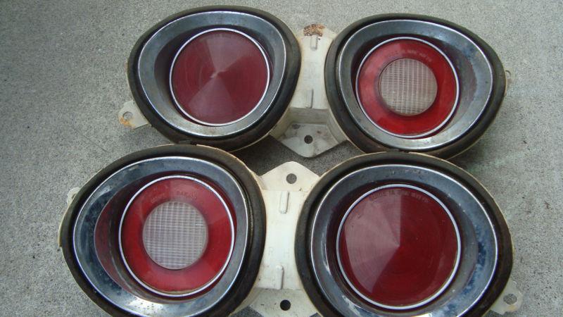 1973 chevelle malibu tail light set used 