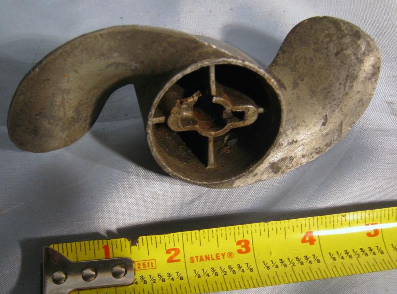 Vintage 2 Blade Aluminum Boat Outboard Propeller For Repair or Decoration, US $8.99, image 4