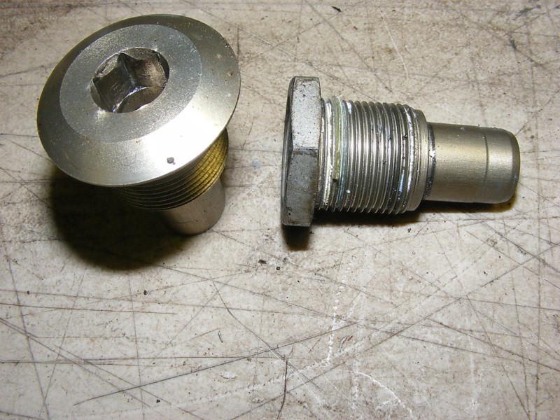 94 bmw r1100rs swing arm pivot bolts