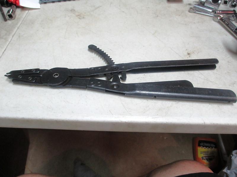 Blue point interchangeable tip internal 15-11/16" long retaing ring pliers #pr7