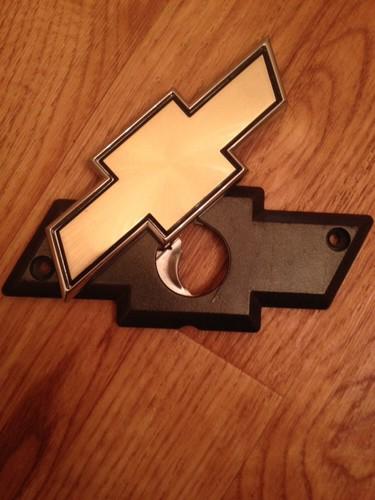 1991 1992 1993 1994 1995 1996  chevrolet caprice trunk lock cyl  emblem non ss