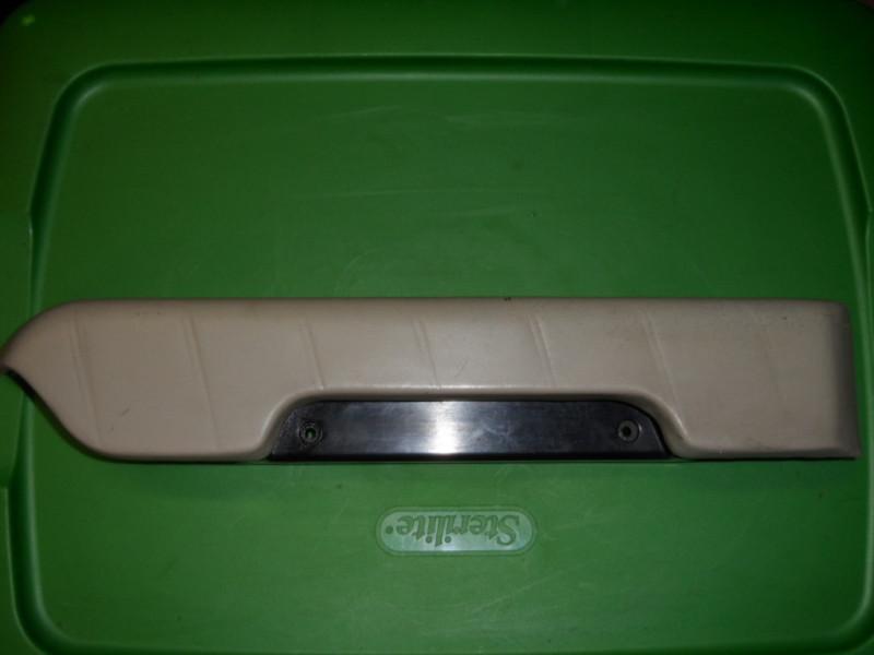 707 cadillac allante 87-92 interior right passenger door armrest color cream hh
