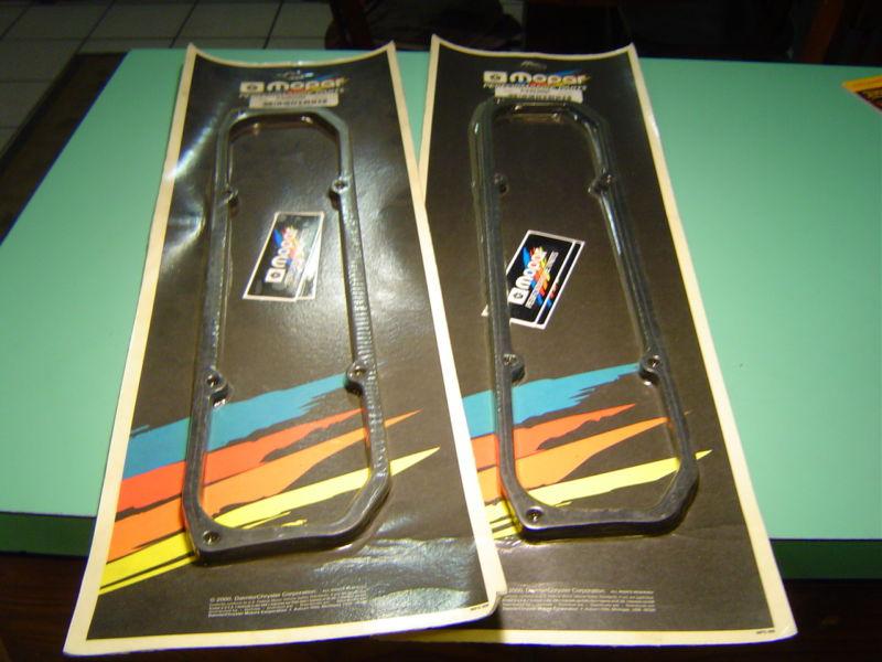 Mopar p4452091 big block b/rb valve cover gasket set mopar oem new 2 sets