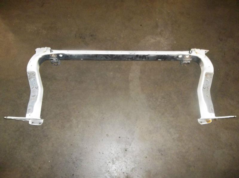 B 2000 dodge ram 2500 3500  radiator support  