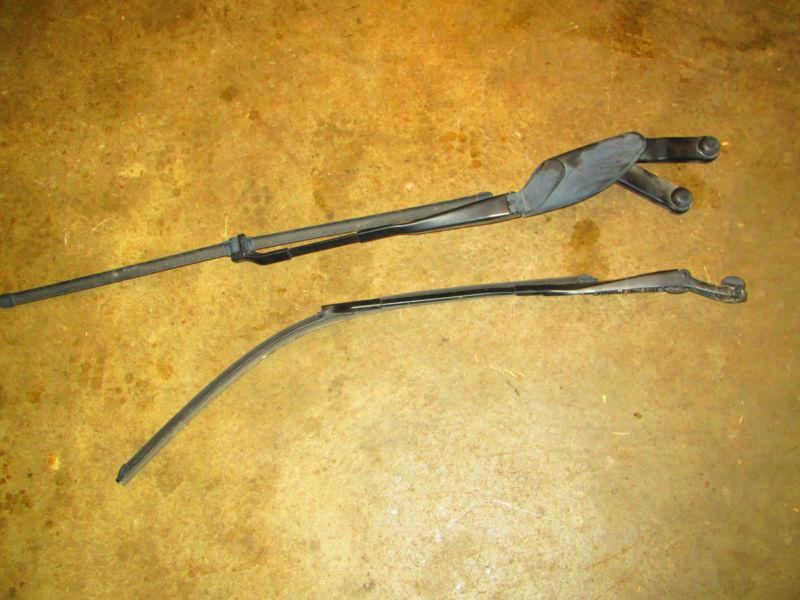 Mercedes benz amg oem windshield wiper transmission linkage blade arms set pair 