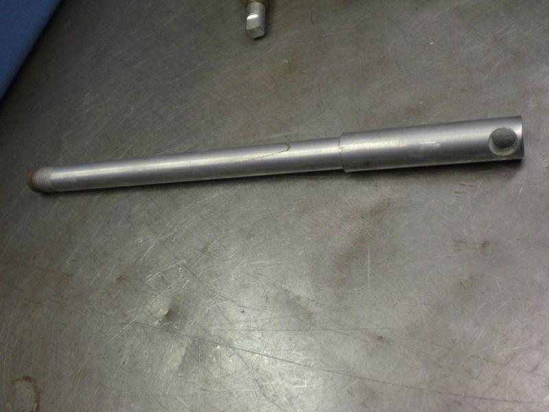 U1 bmw  axle /2? /5? nos new