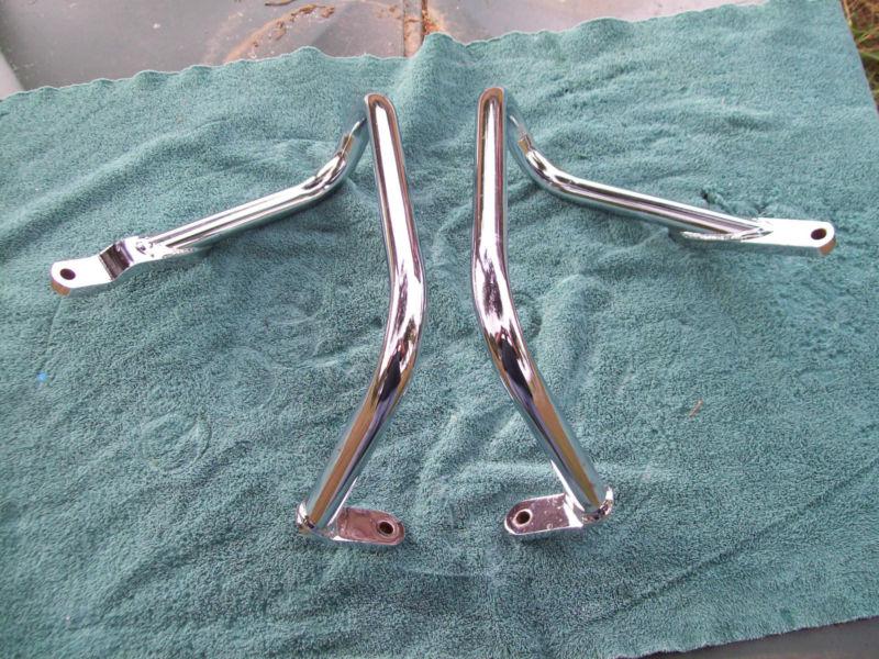 Sell OEM HARLEY SOFTAIL CUSTOM HERITAGE SPRINGER REAR CRASH BARS SADDLE