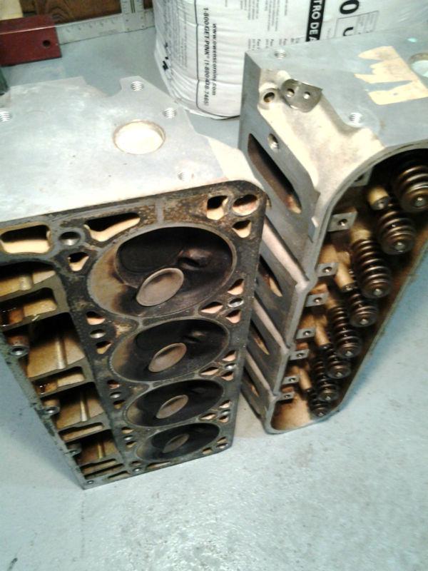 Sell 853 LS1 cylinder heads in Schenectady, New York, US, for US 200.00