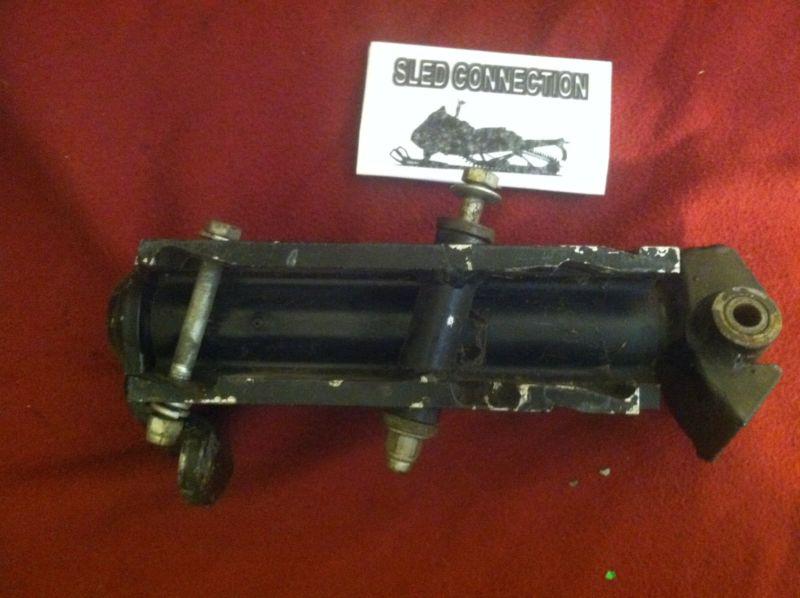 Left spindle housing 1996 1997 1998 arctic cat zr zrt thundercat 580 600 96 97 