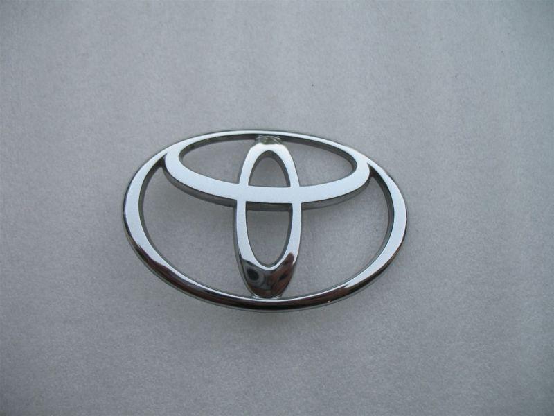 1991 toyota tercel rear chrome trunk emblem logo 91 92 93 94