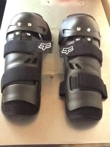 Fox knee and shin guards standard youth (bi-88)