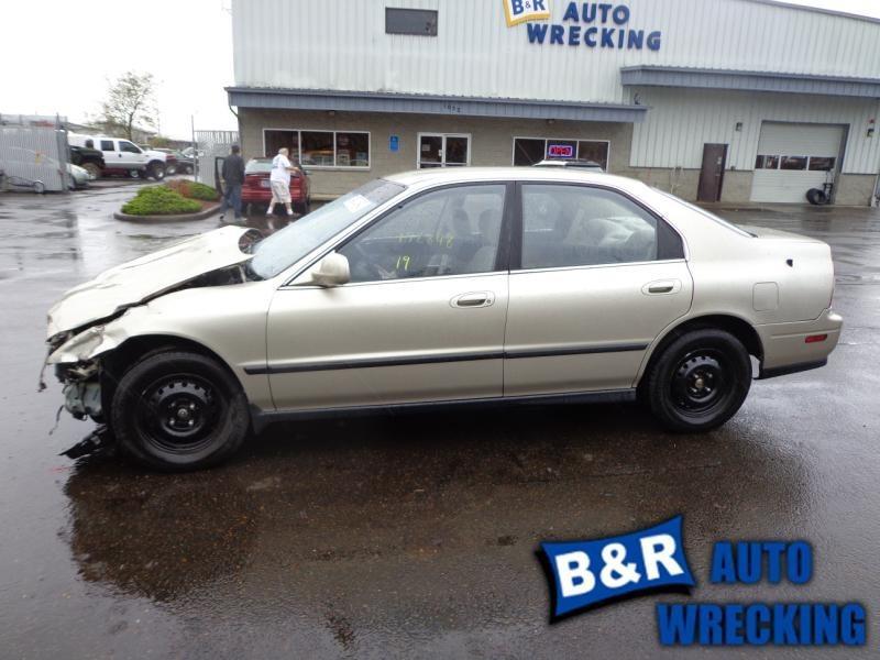 Radio/Stereo for 95 HONDA ACCORD ~, US $85.73, image 3