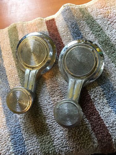 Used genuine gm 63-67 window crank part # 5719481