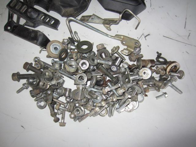 09 YFZ 450R Bolts and miscellaneous parts 1329, US $31.49, image 3