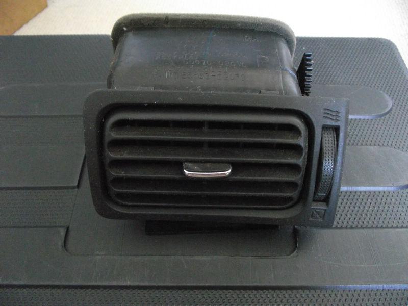 03 04 05 06 07 08 toyota corolla passenger side ac vent