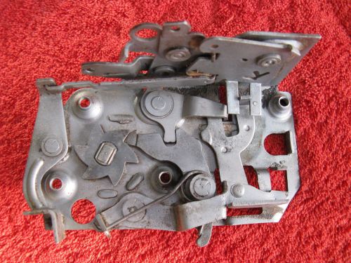 1955 chevrolet 2 door ht convert driver&#039;s side door latch assembly nice original