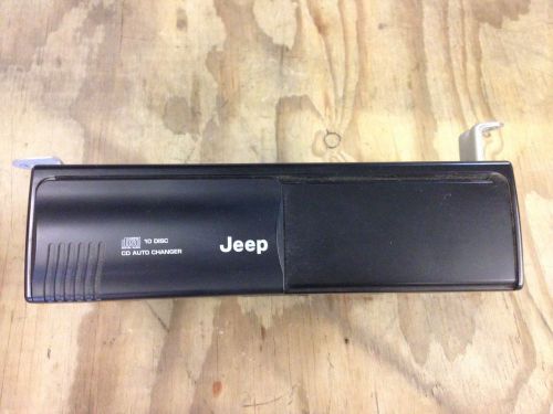 2002 jeep grand cherokee cd disc changer w/ magazine cartridge 1999-2004