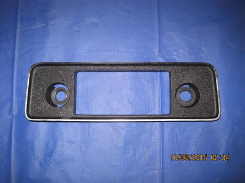 1978 79 80 81 firebird/trans am 8 track am/fm radio bezel