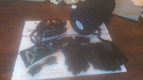 Harley-davidson leather gloves, road ready pouch, wiley glasses lot !!!