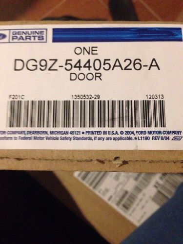 Ford dg9z54405a26a door - fuel tank filler access