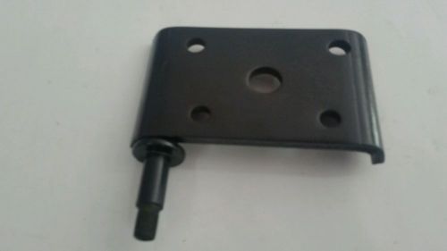 Spring plate,front right cj5 72-75 jeep 999446 nos