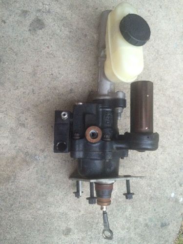 1999-2004 ford mustang gt 4.6l hydroboost brake system master cylinder 2002 2001