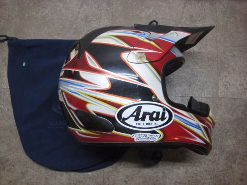 Arai vx- pro 3 medium motocross helmet medium