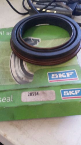 Skf 28554 grease seal joint radial