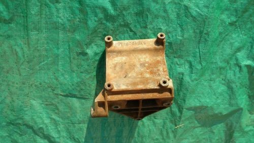 Jeep wrangler 97-99 tj 4.0 oem alternator/ac bracket