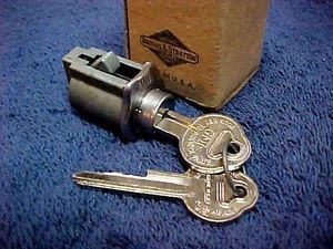 Nos glove lock &amp; keys 39 cadillac la salle oldsmobile pontiac chevrolet 40 buick