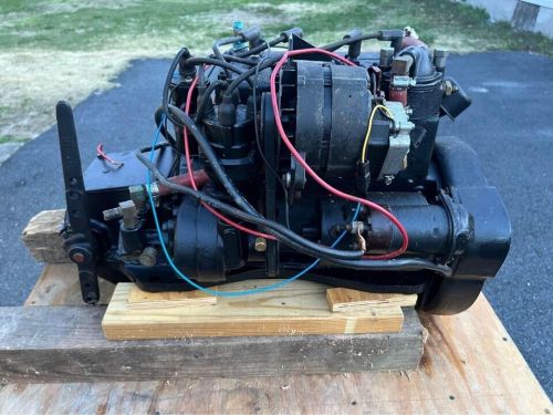 Universal Atomic 4 Marine Engine - Gasoline, US $4,500.00, image 3