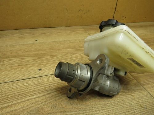 14-19 CHEVROLET CORVETTE C7 BRAKE MASTER CYLINDER ASSEMBLY W/ RESERVOIR OEM 8785, US $54.99, image 4