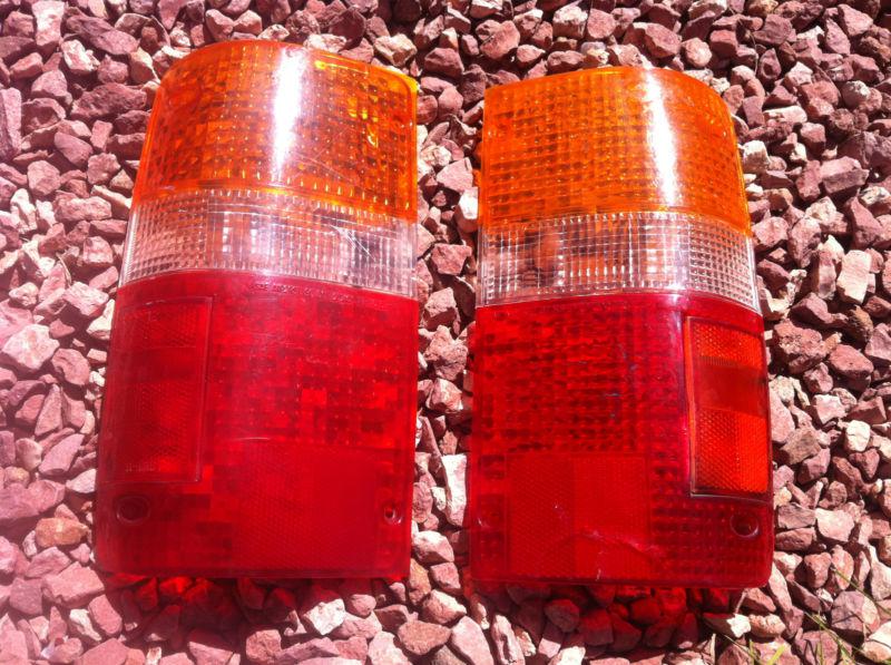 Sell 8995 TOYOTA PICKUP TAIL LIGHTS LENS COVERS RIGHT+LEFT (Pair) in