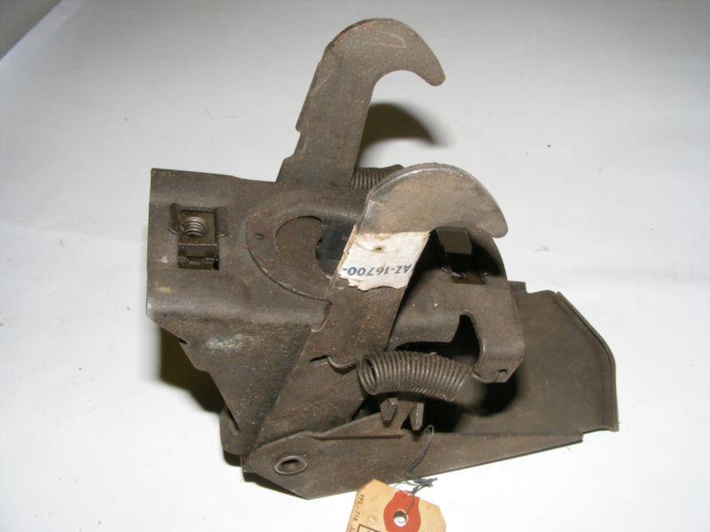 1967 FORD FULLSIZE HOOD LATCH NOS NEW OLD STOCK C7AZ-16700-A, US $9.99, image 2