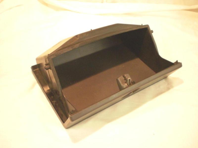 1984 - 1989 Toyota 4Runner Gray Dash Glove Box 1984 - 1988 Pick Up 85 86 87, US $35.00, image 2