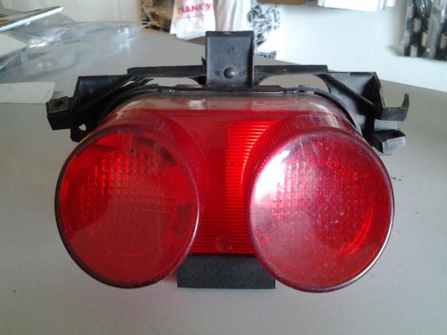 1998 - 99  yamaha yzf - r1 rear stock tail light red