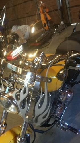 HARLEY SPORTSTER DYNA STANDARD HEIGHT QUICK RELEASE WINDSHIELD FLAMES DETACHABLE, US $225.00, image 4
