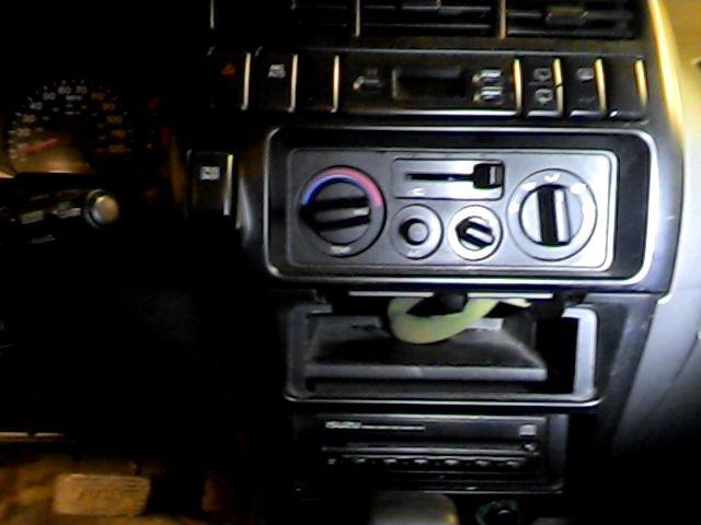 1999 isuzu trooper radio trim dash bezel 2586598