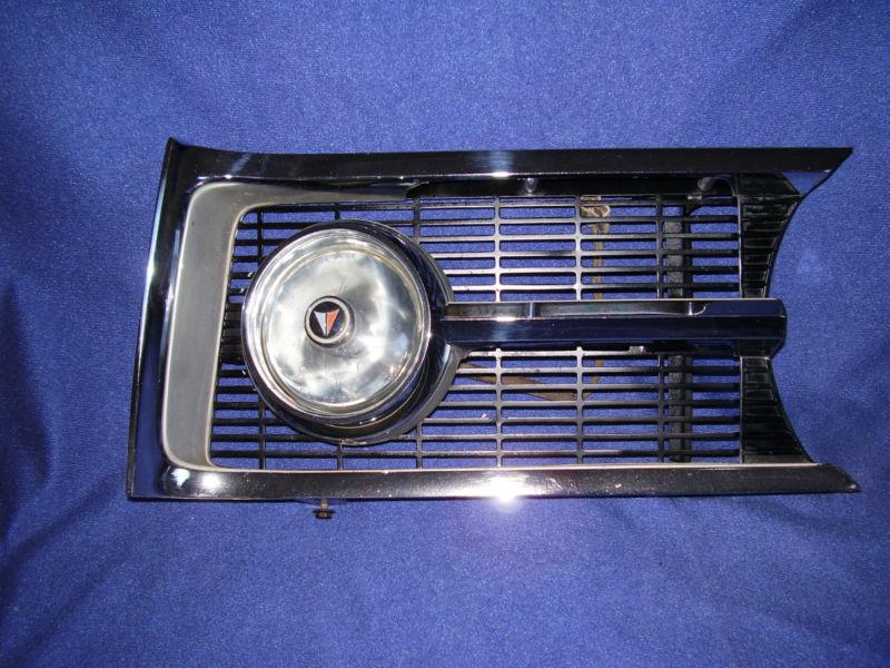 Sell 1964 1965 Plymouth Barracuda Grille Assemblies in Albuquerque
