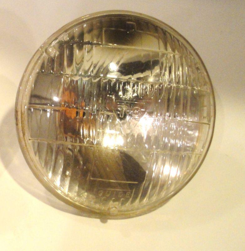 Sell T3 High beam Headlight, Tested and Works in Saint Paul, Minnesota