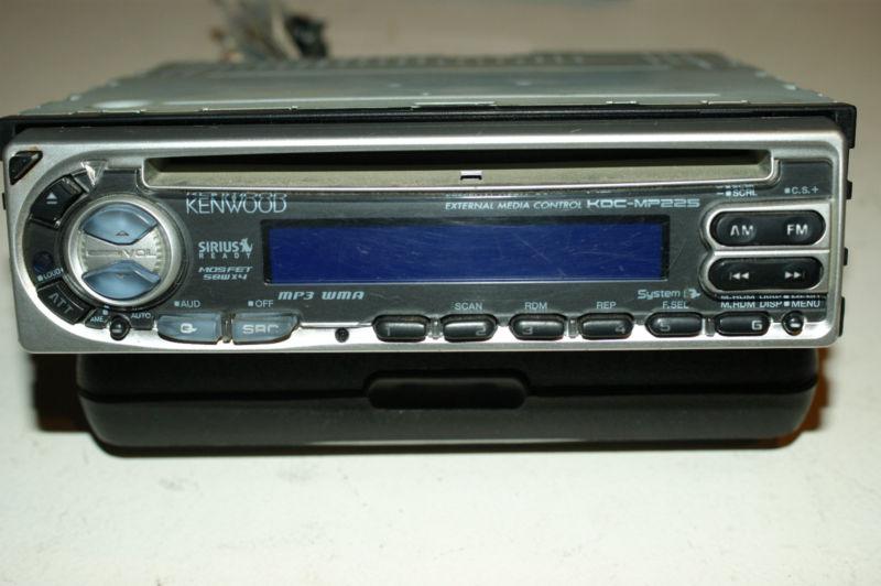 Kenwood car stereo kdc mp225 complete with harness