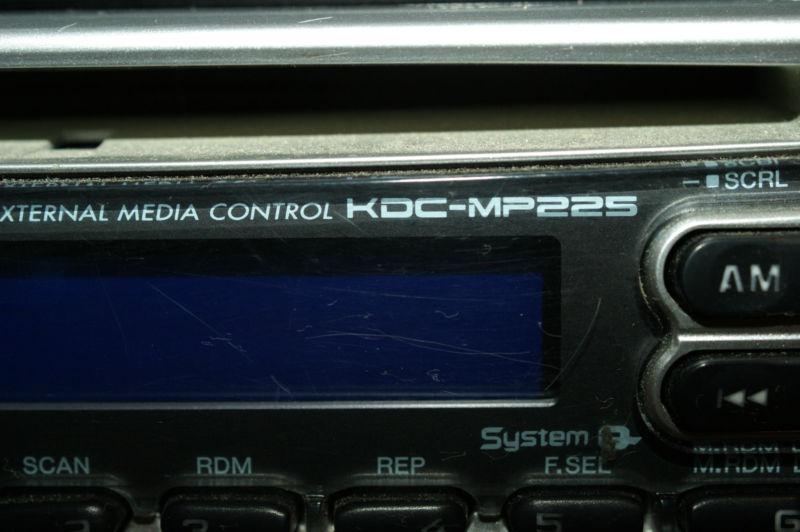 Kenwood Car Stereo KDC MP225 Complete with harness, US $26.95, image 2