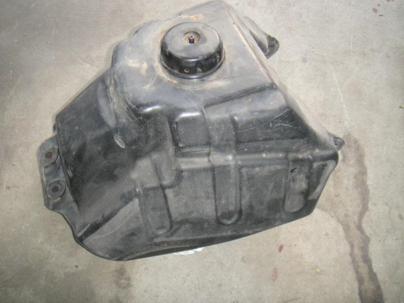 Lt500r suzuki gas tank quadzilla glamis off-road sand dunes camping pismo beach