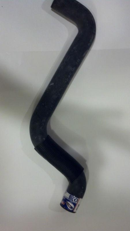 1998 windstar upper radiator hose for 3.8 litre engine