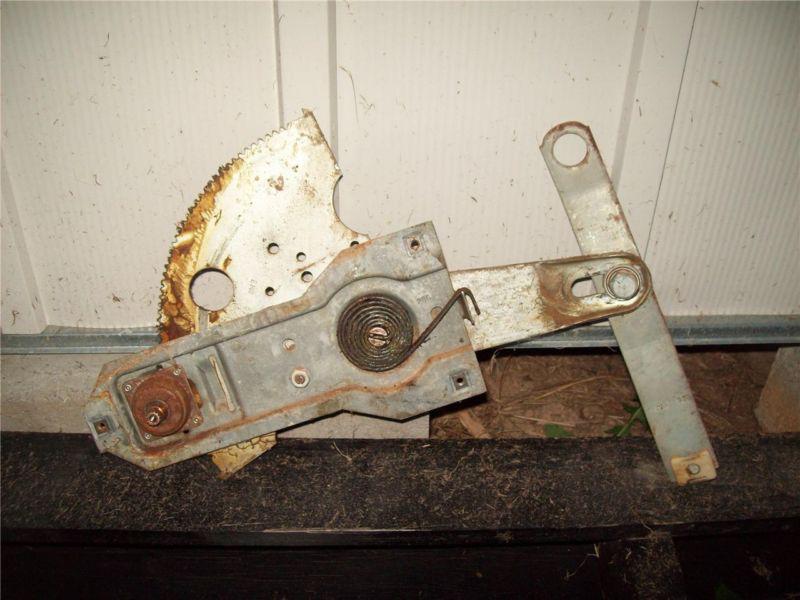 1971 plymouth satellite roadrunner gtx 1/4 quarter glass window regulator rh