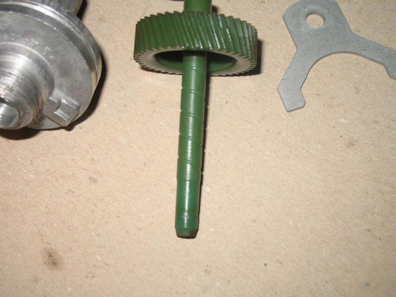 Buy TH400 Speedometer Gear Housing wseals, 42 tooth Gear, Retaining clip Used in Gilbert