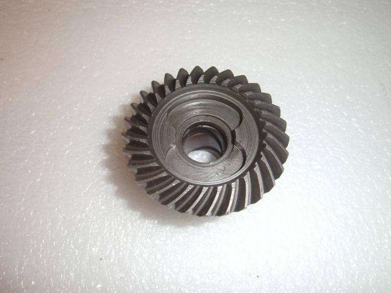 Evinrude 9.9 HP 1975 Lower Unit Gears , US $34.75, image 2