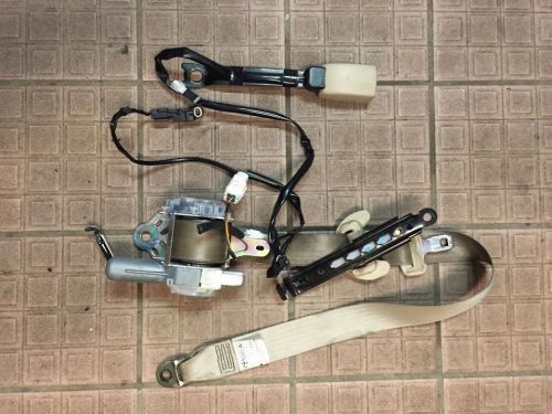 04 05 06 07 08 09 toyota prius front right passenger side seat belt &amp; buckle tan