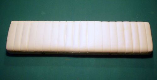 225 grady white bolster  29" x 7"